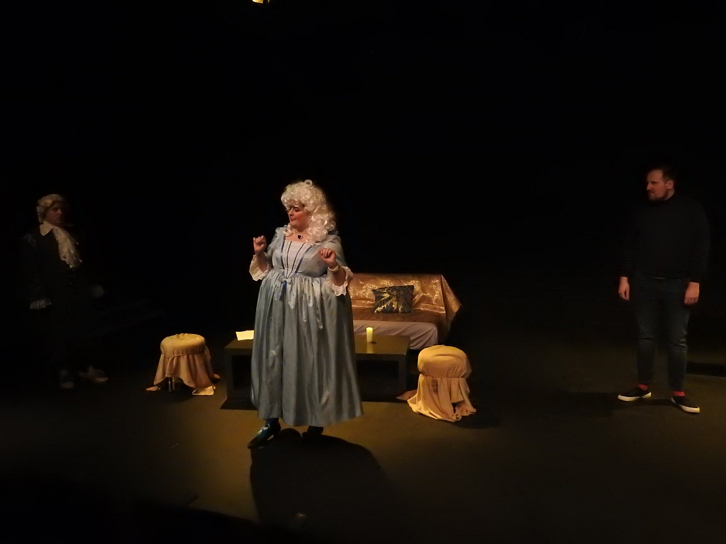 HAMPSTEAD THEATRE00032.jpg