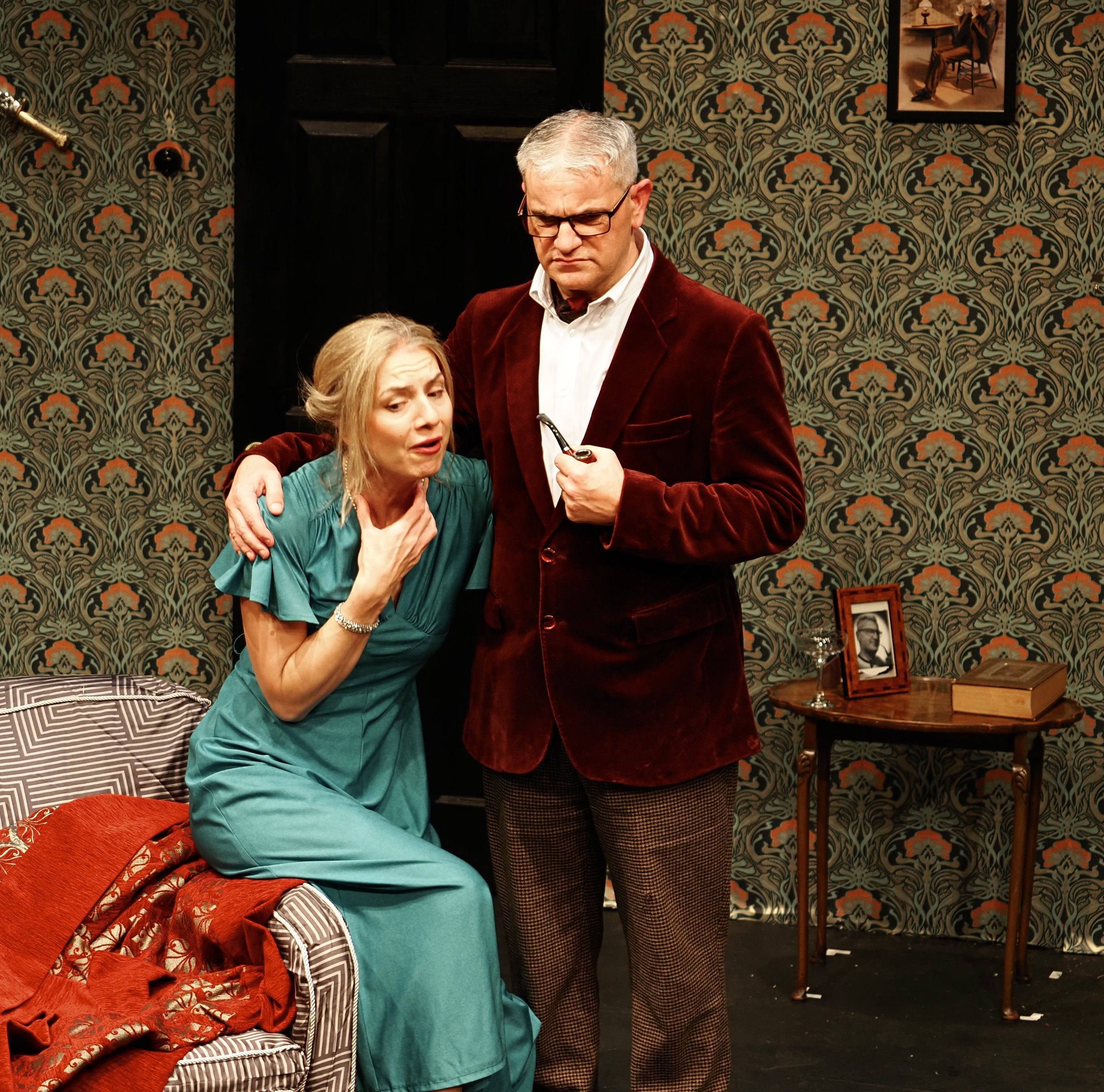 BEST LONDON AMATUER DRAMATICS00075.jpg