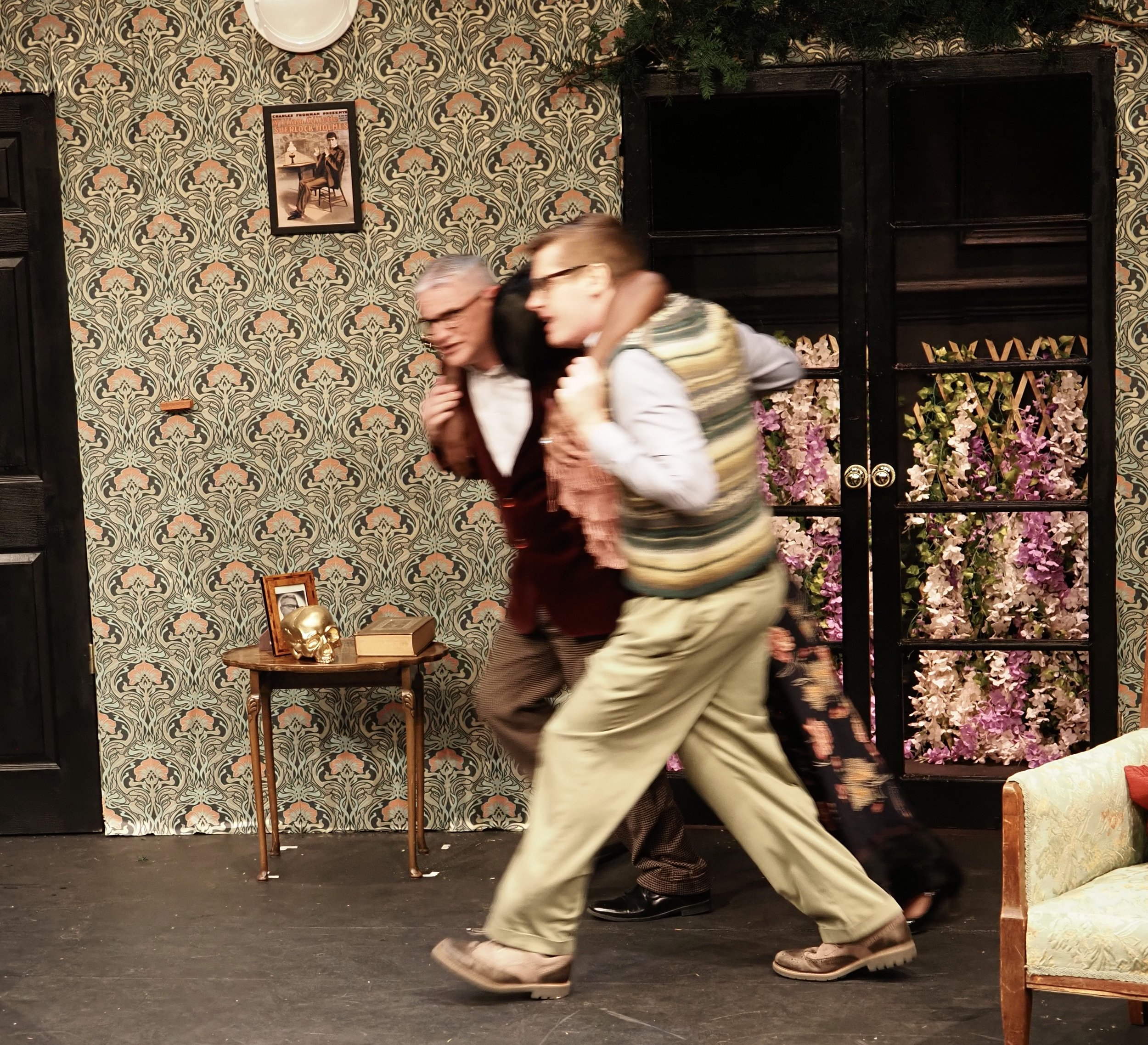 BEST LONDON AMATUER DRAMATICS00051.jpg