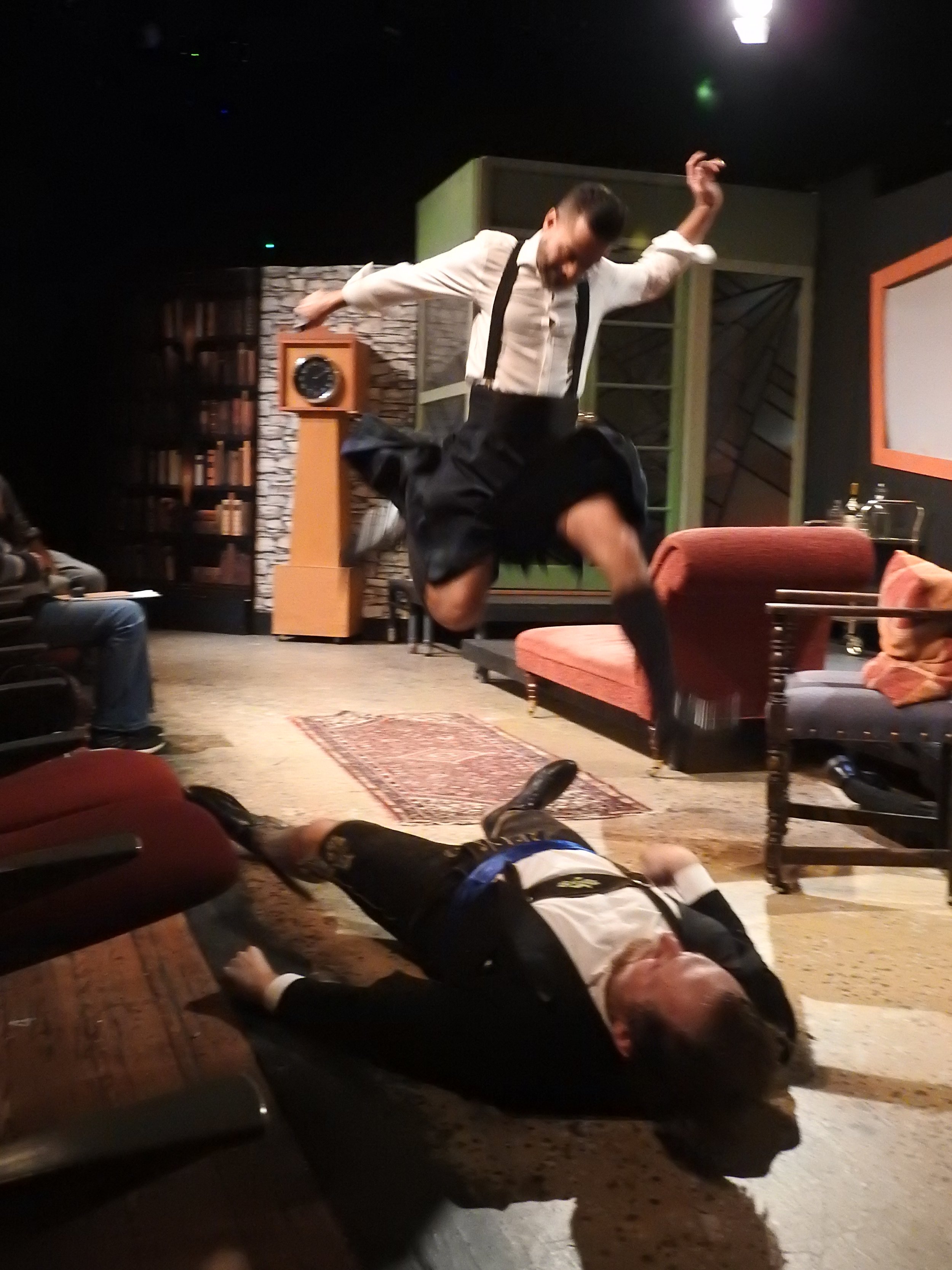 MURDER WITH GHOSTS NORTH LONDON THEATRE00074.jpg
