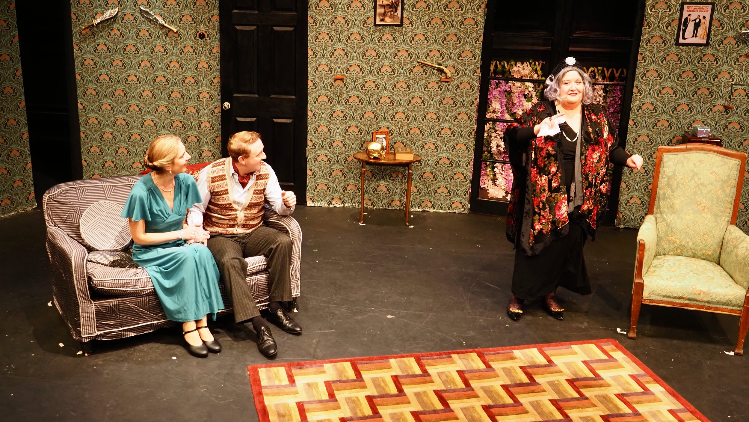 BEST LONDON AMATUER DRAMATICS00012.jpg