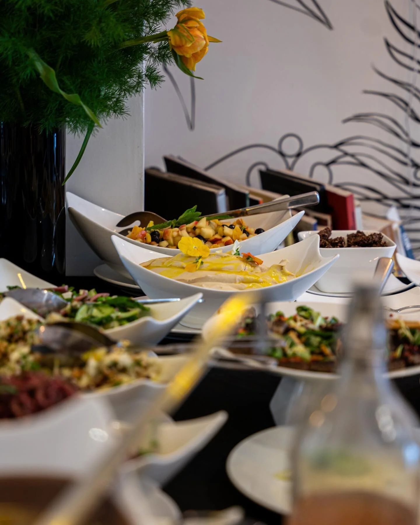 Brunch ce dimanche ? 
Retrouvez notre formule brunch buffet &agrave; volont&eacute;, smoothie frais et boisson chaude. 
De 12h &agrave; 15h 
📍109 rue du faubourg poissonni&egrave;re, Paris, 9&egrave;me

#brunchvegan #brunchparis #brunch #rawvegan #r