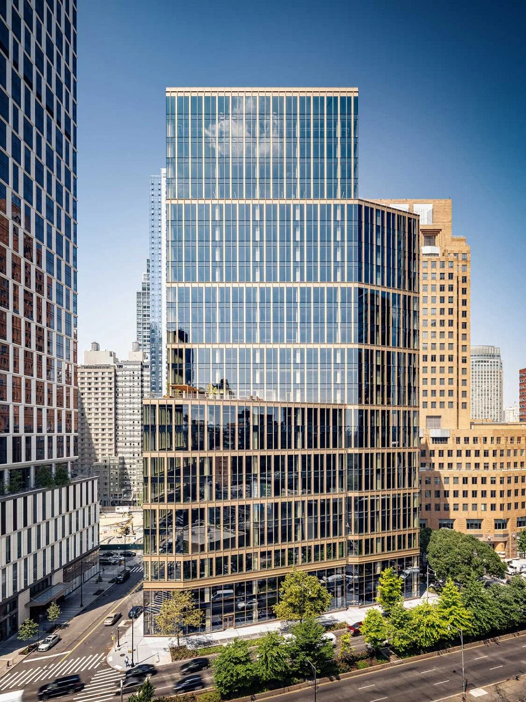 141 Willoughby