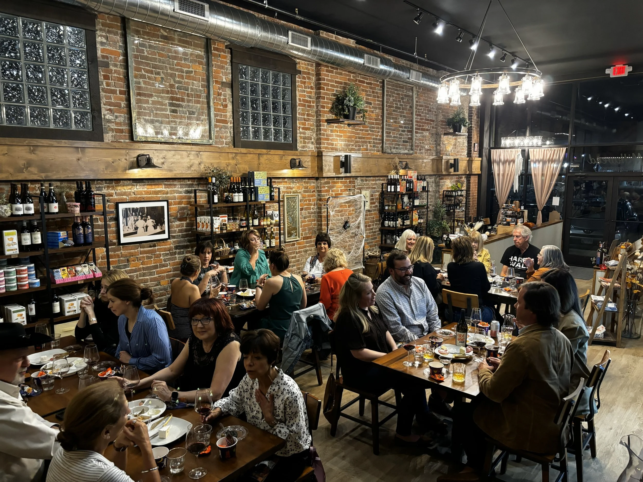 Culinary and wine pairing classes at Milkweed Provisions