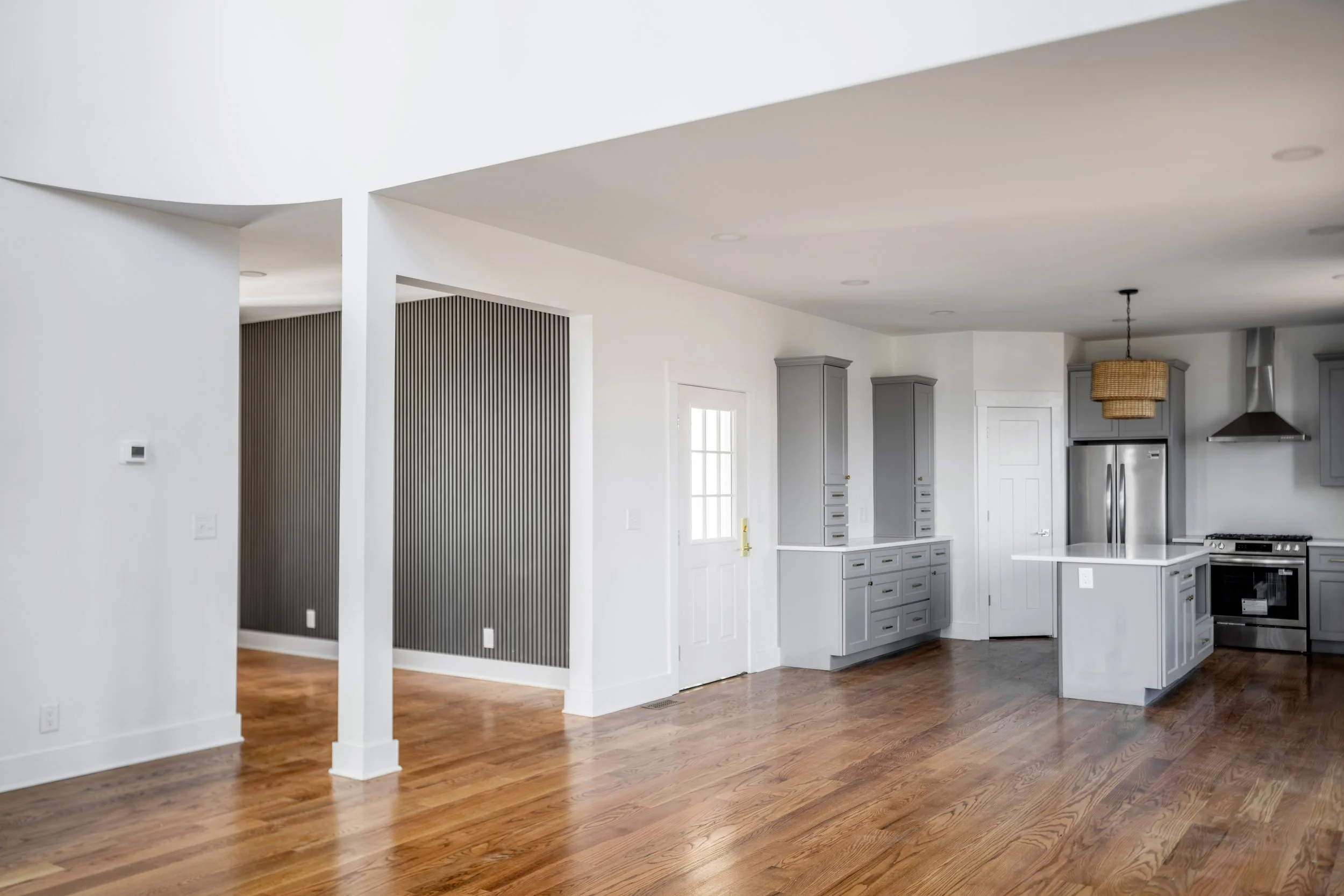 2401-stivers-st-kitchen-entry-nashville