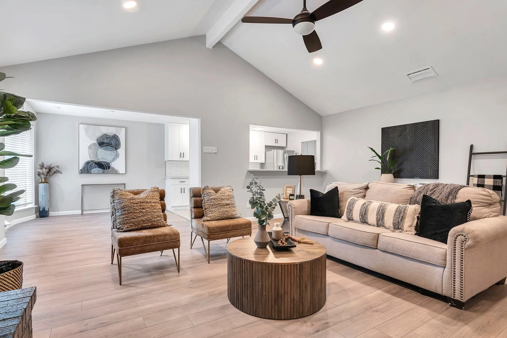 The Do's and Don'ts of Professional Home Staging for Realtors ...