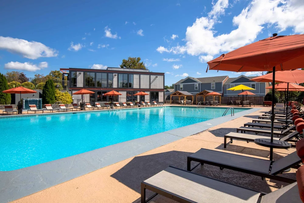 Photos Blacksburg Apartments near VA Tech — Terrace View