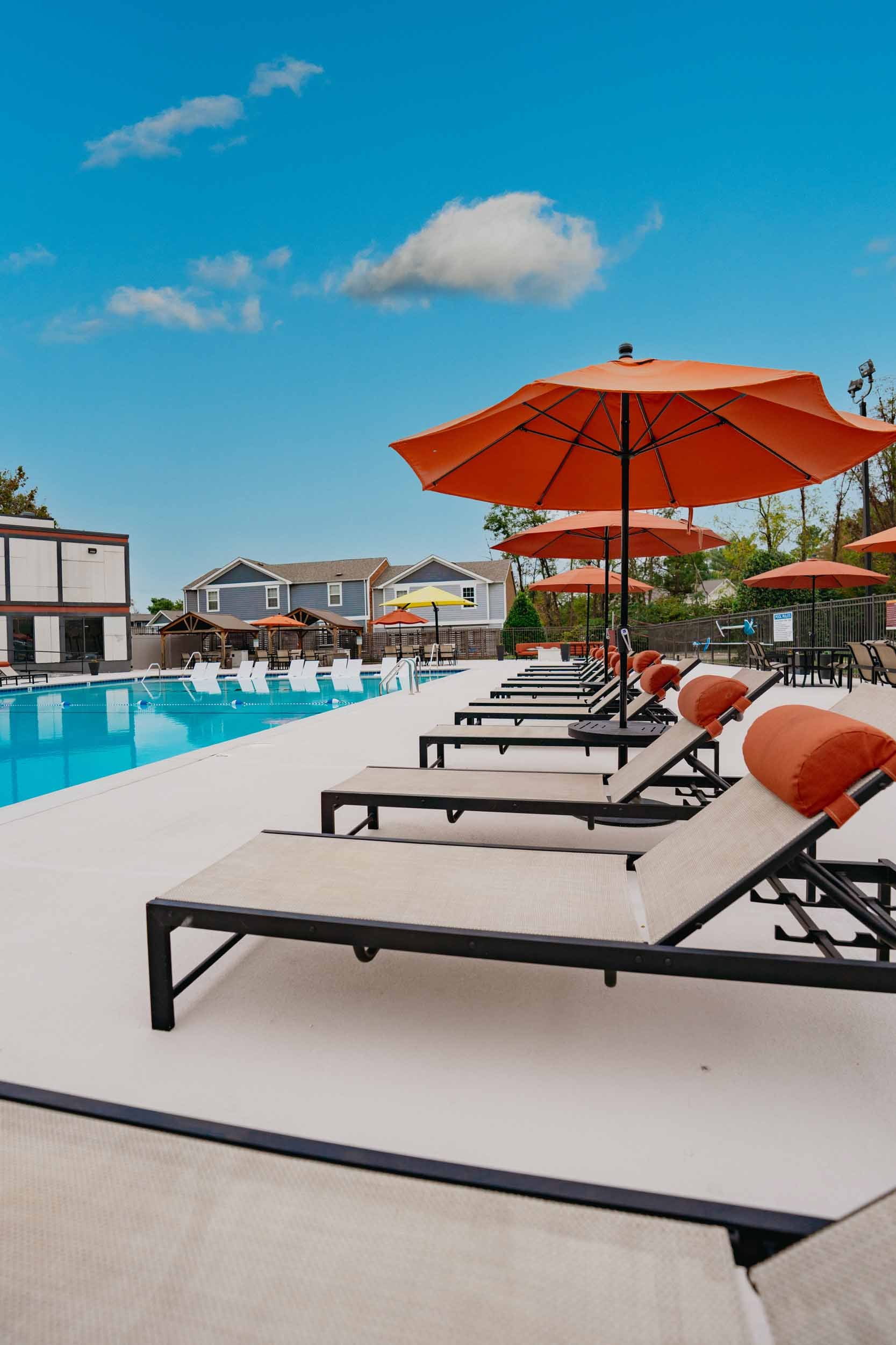 Terrace View | Off-Campus Apartments in Blacksburg, VA | Lounge Chairs