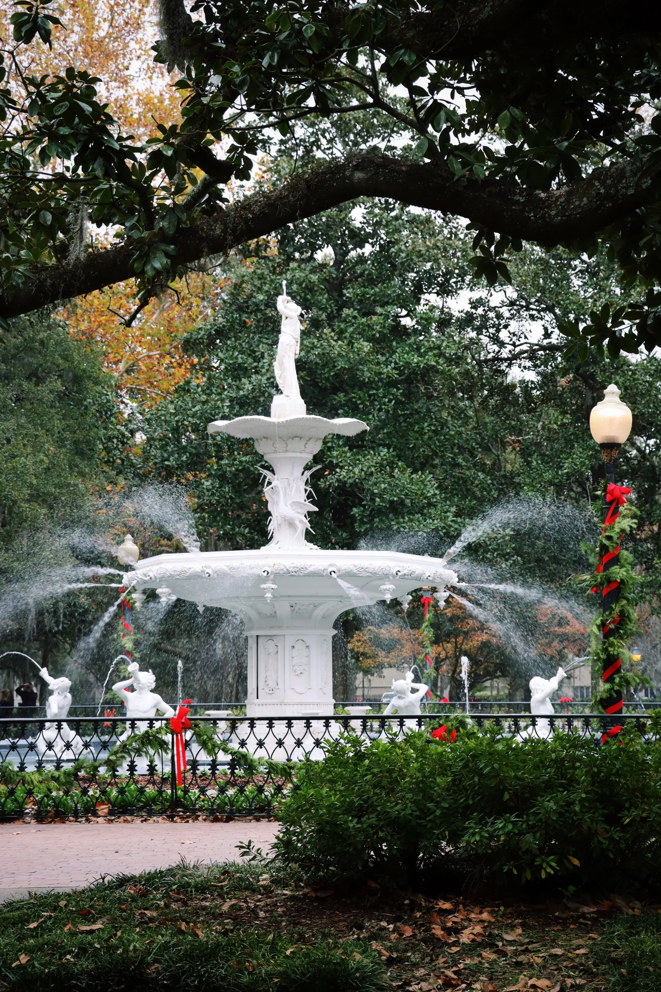What to Expect on a Historic Savannah Walking Tour