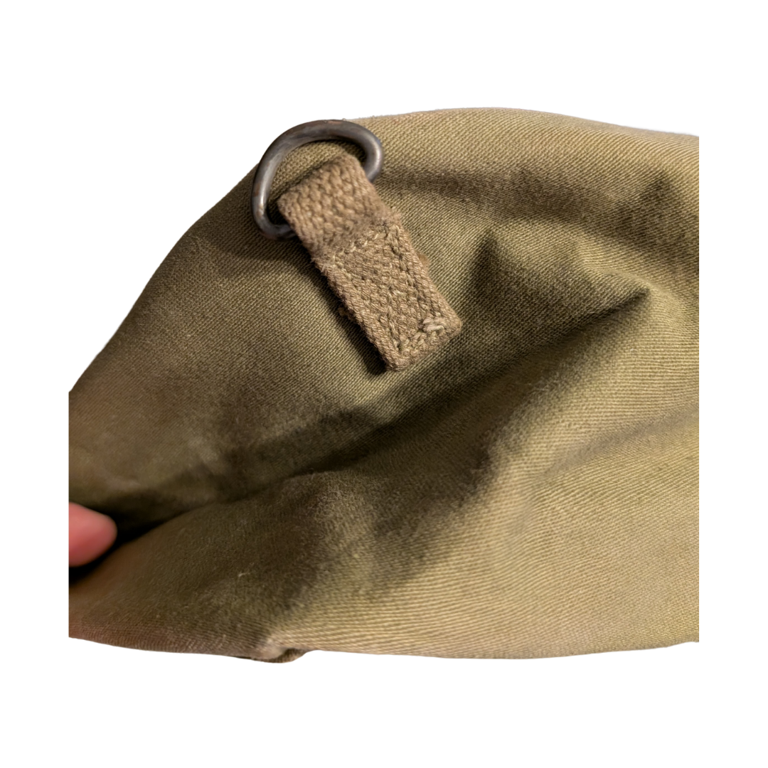 WWII M1936 Musette Bag 9.png