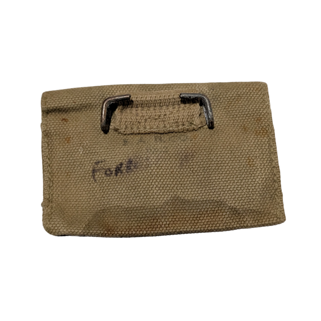 Original U.S. WWII M1942 First Aid Kit Pouch Hooks.png
