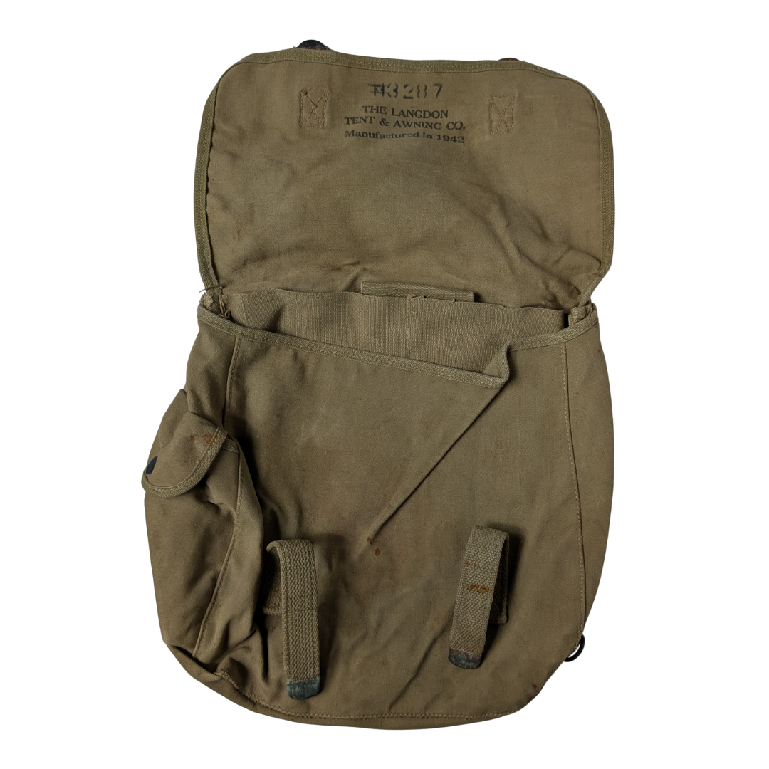 M1936 Musette Bag 1.png