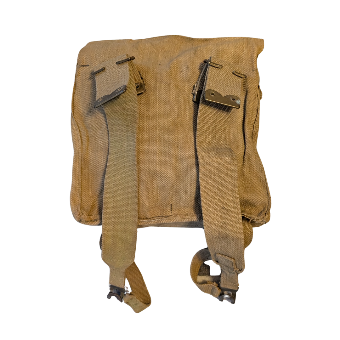 WWII British 1937 Pattern Small Pack 1.png