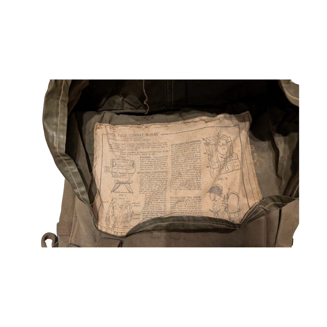 M1945 Pack Upper 3.png