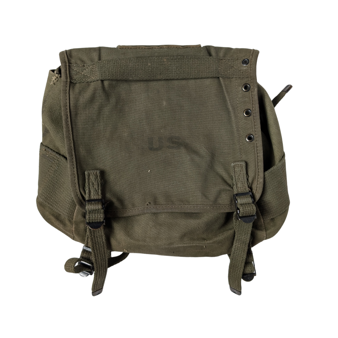 M1956 Buttpack.png
