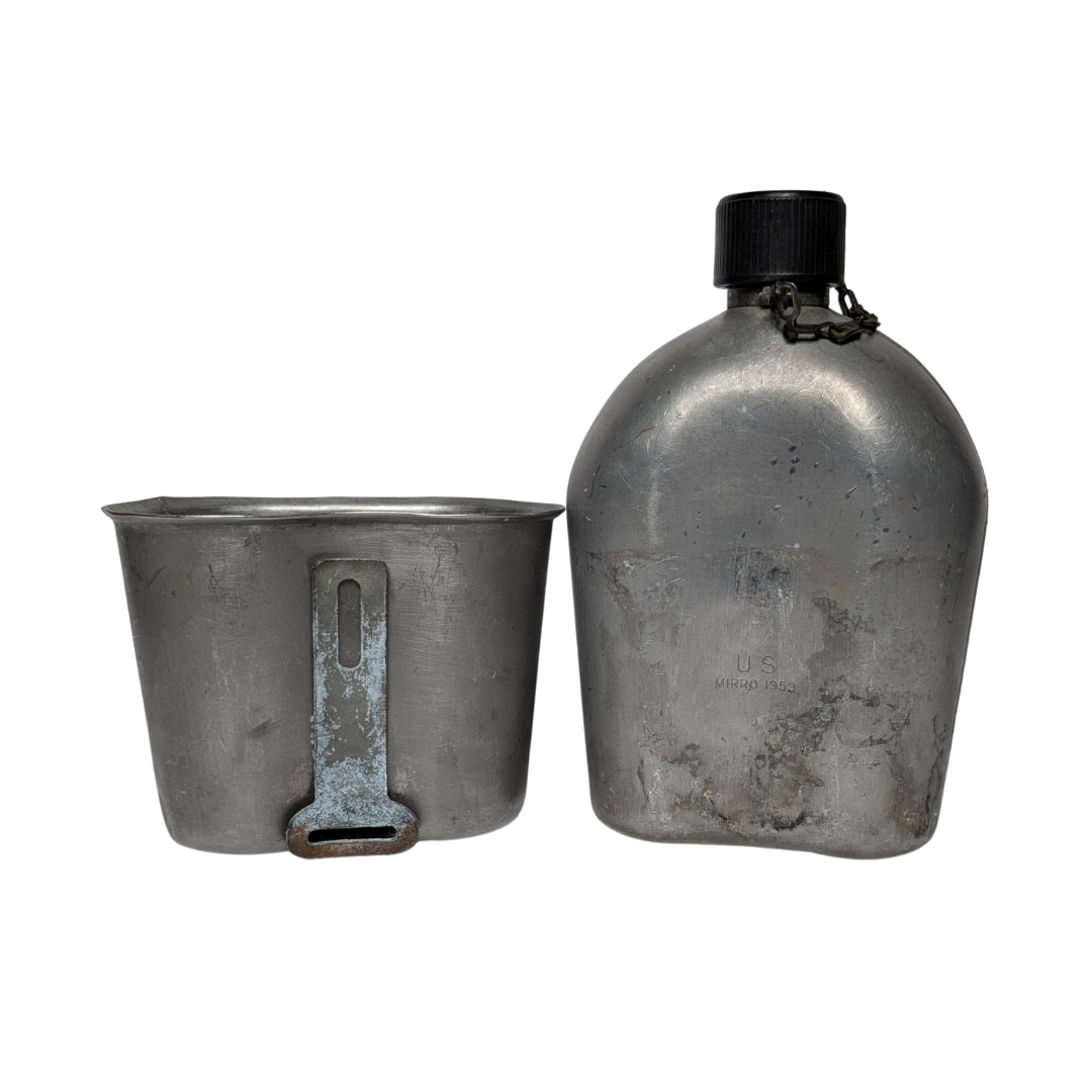 Korean War Canteen & Cover 5.png
