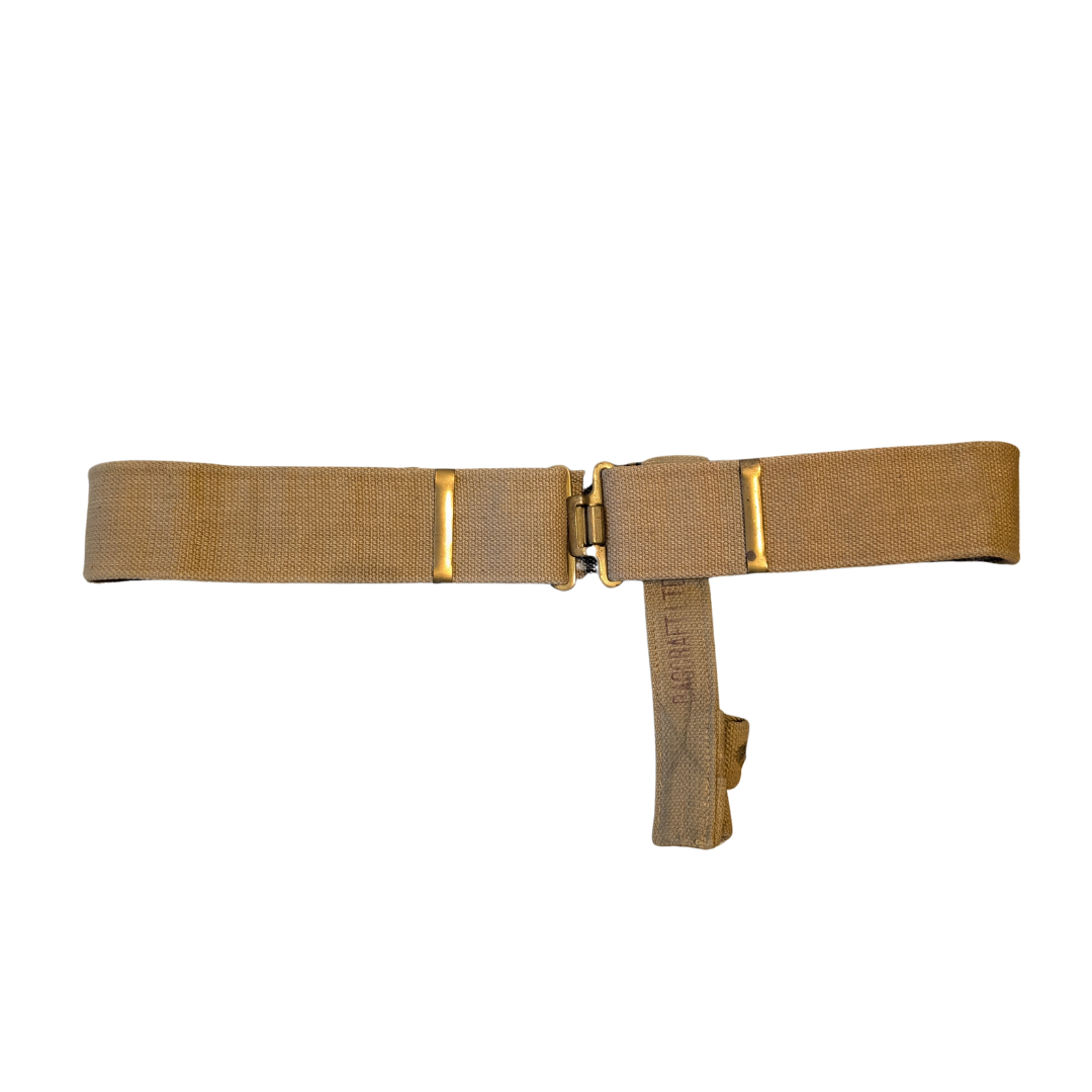 1937 Pattern Waistbelt and Bayonet Frog.png