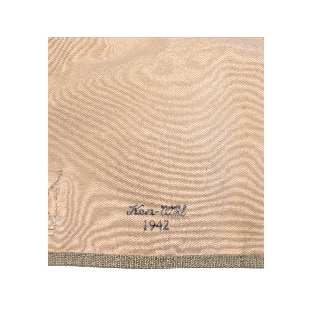 WWII M1936 Musette Bag 3.png