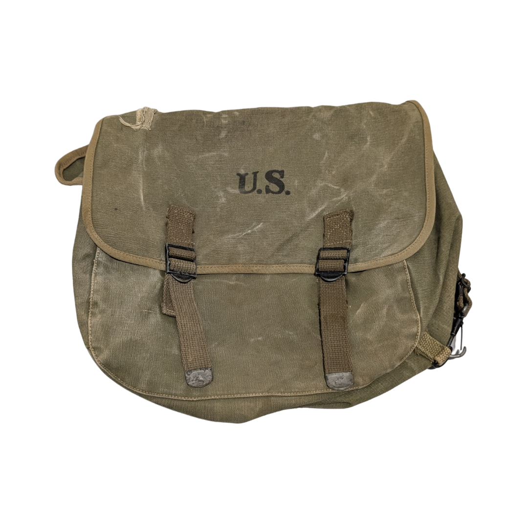 Original U.S. WWII M1936 Musette Bag.png