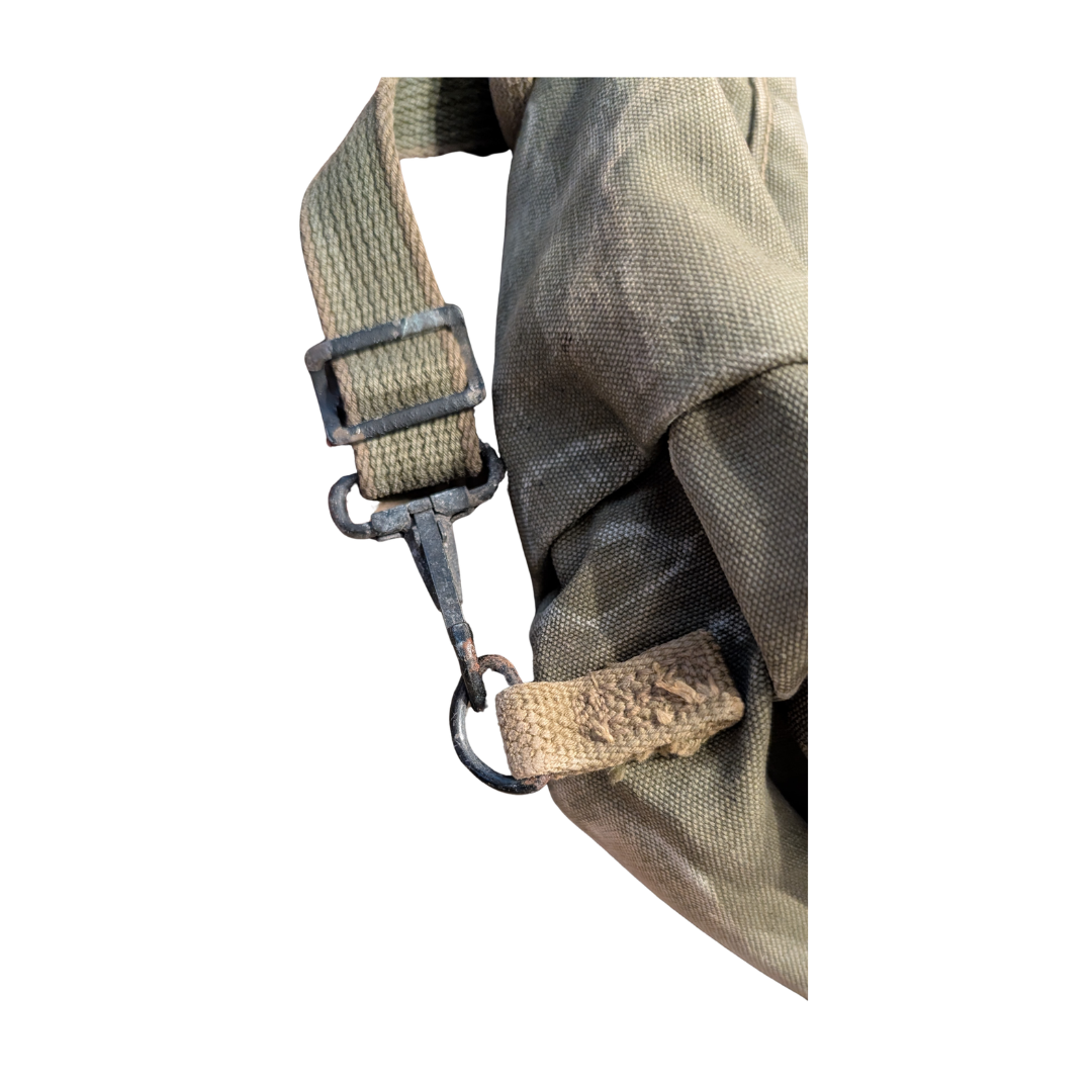 WWII M1936 Musette Bag 5.png