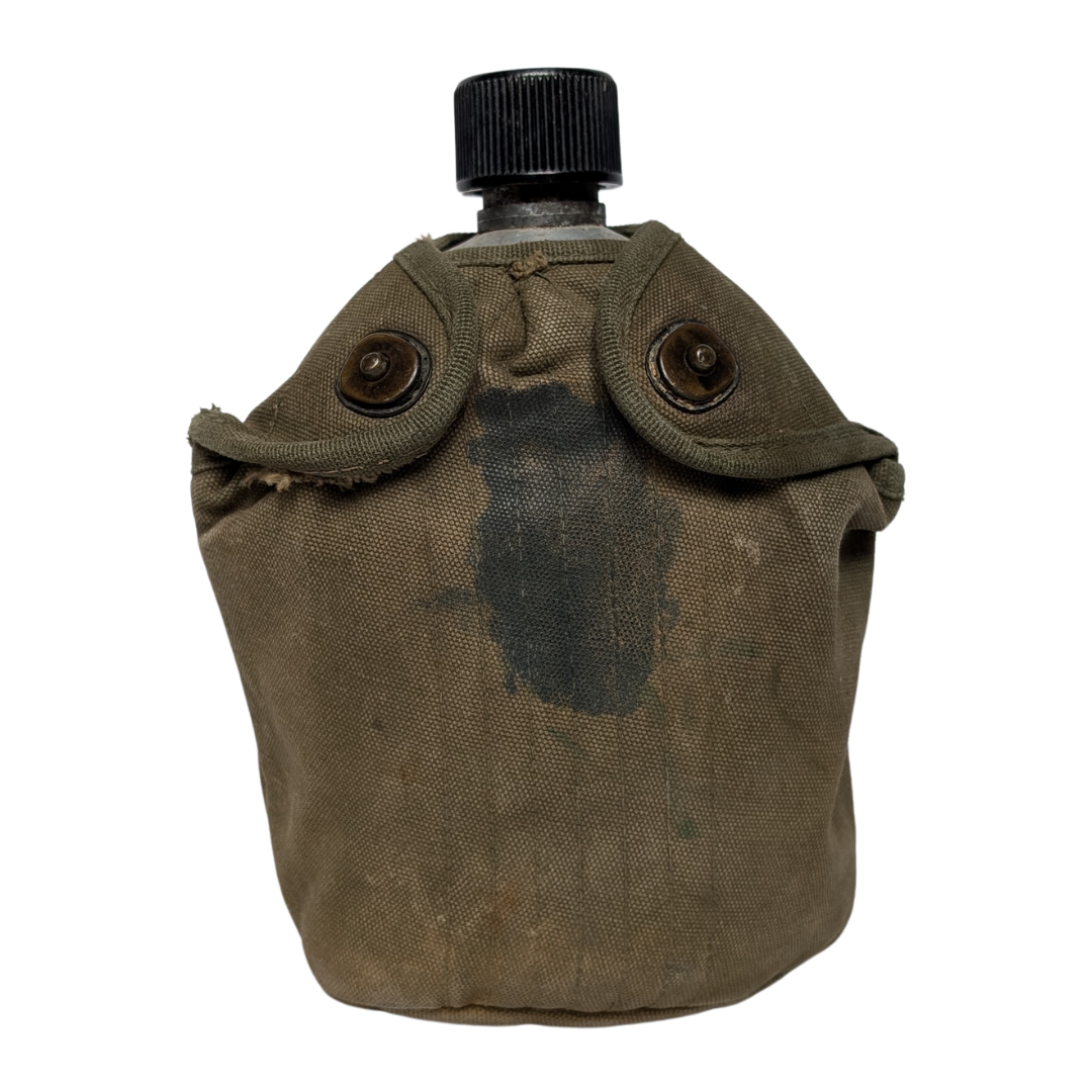 Korean War Canteen & Cover.png