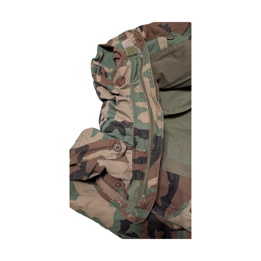 M65 Jacket Woodland Camo 3.png