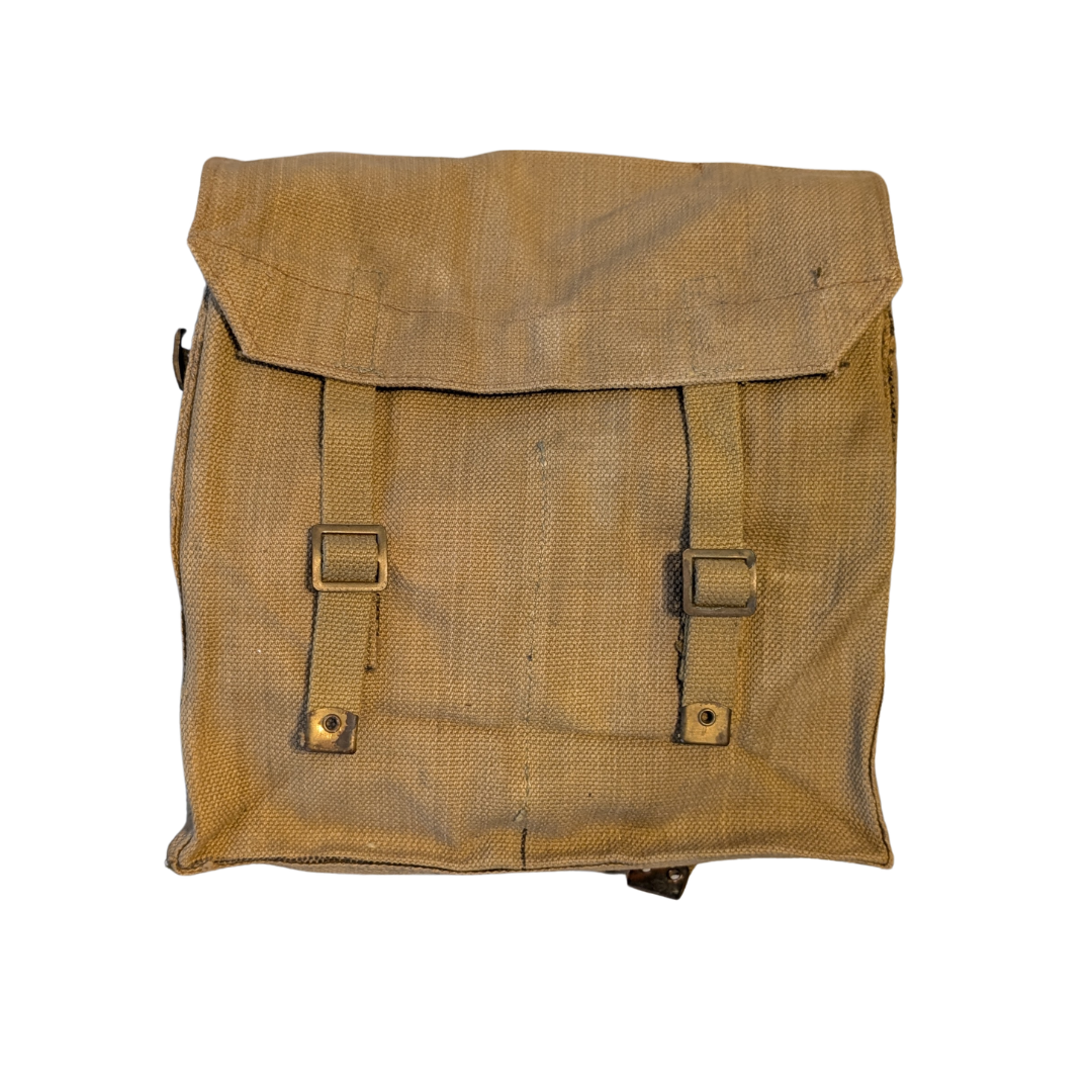 WWII British 1937 Pattern Small Pack.png