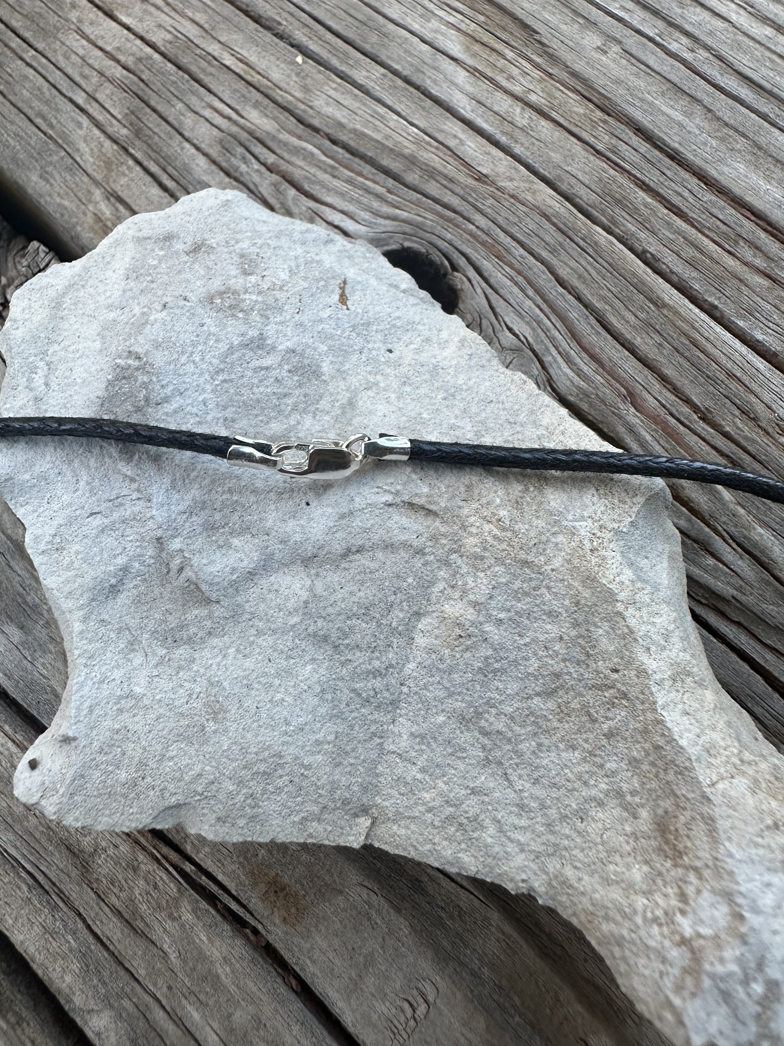 waxed cord clasp_18.jpeg