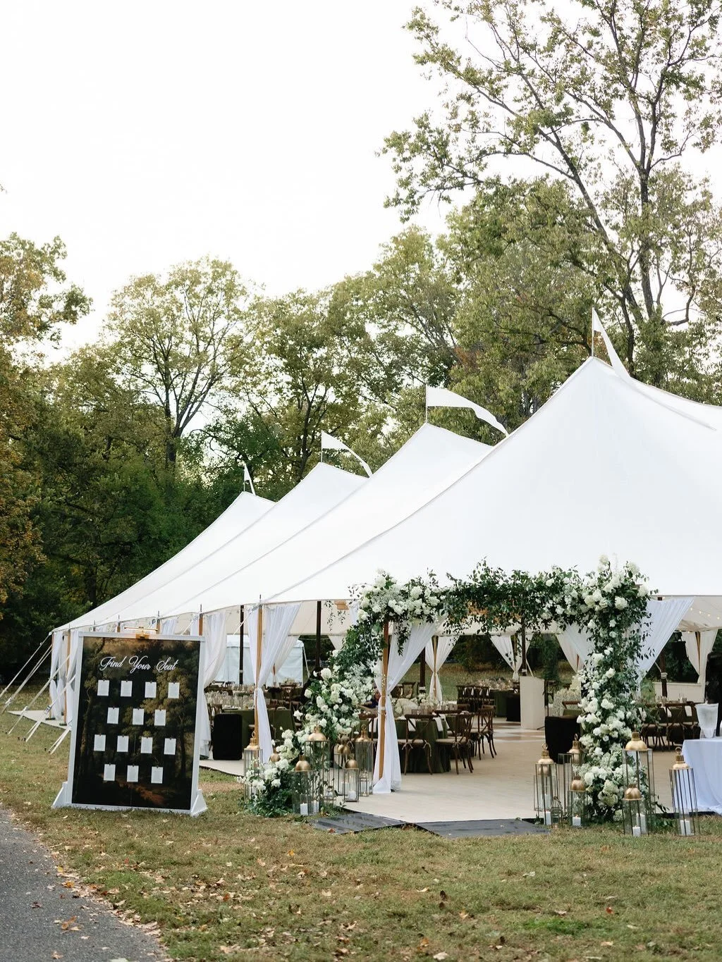 Katie &amp; Andrew&rsquo;s Sailcloth tent with corner entrance adorned by @zacharybradydesigns 
@advantagetent 
@langthomas_studios 
@switowbug1 
@petersondumesnilhouseweddings