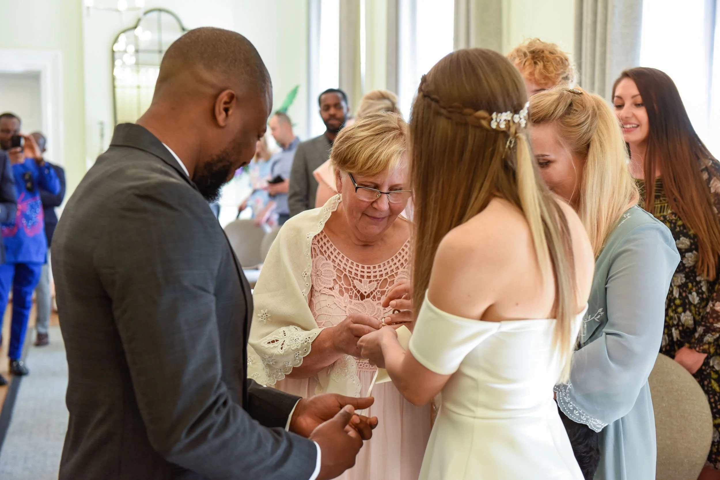 Glasgow City centre wedding photography-18.jpg