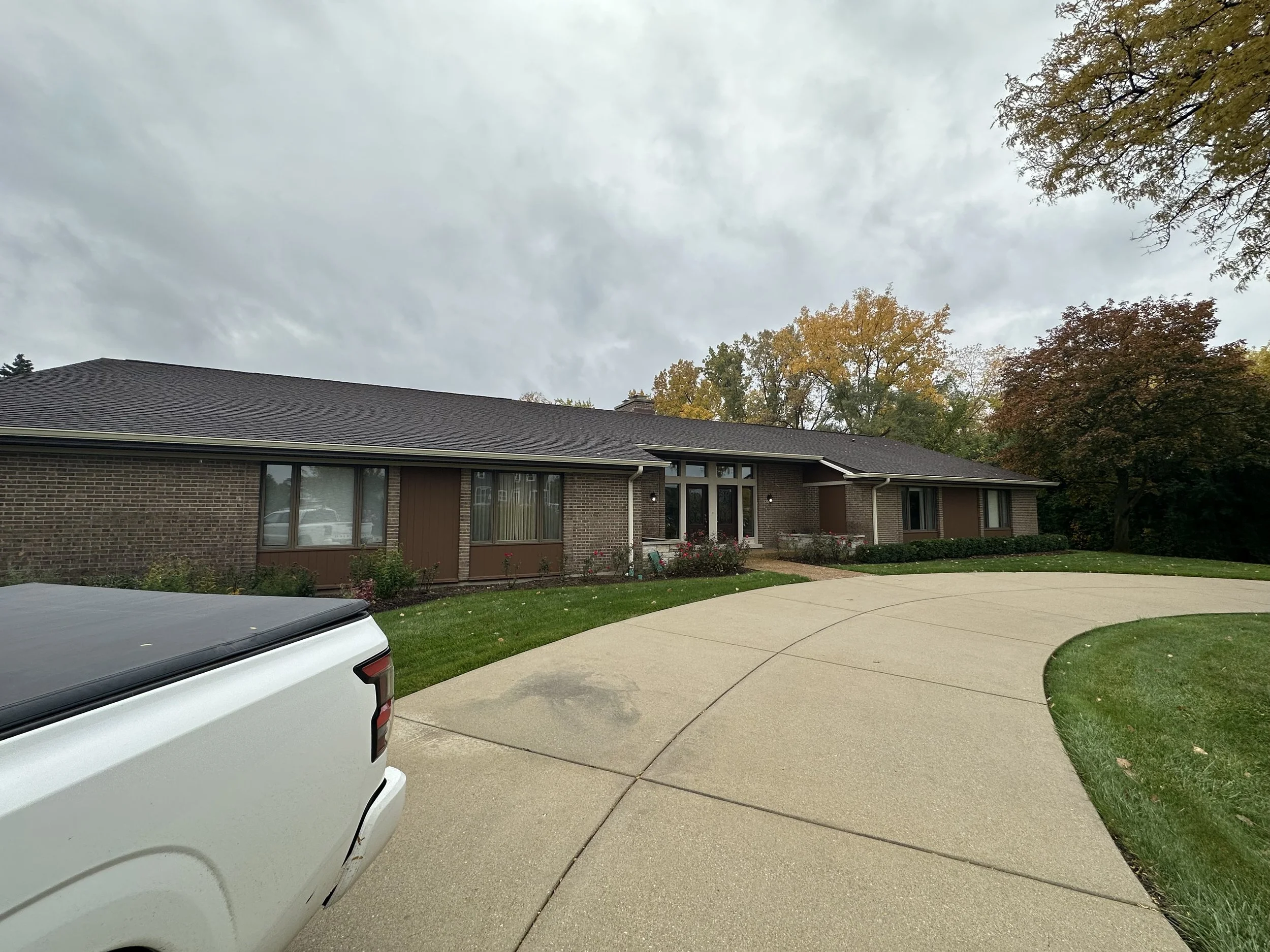 Popcorn Ceiling Testing – Northbrook, IL
Popcorn ceiling materials tested before planned removal during remodeling.
