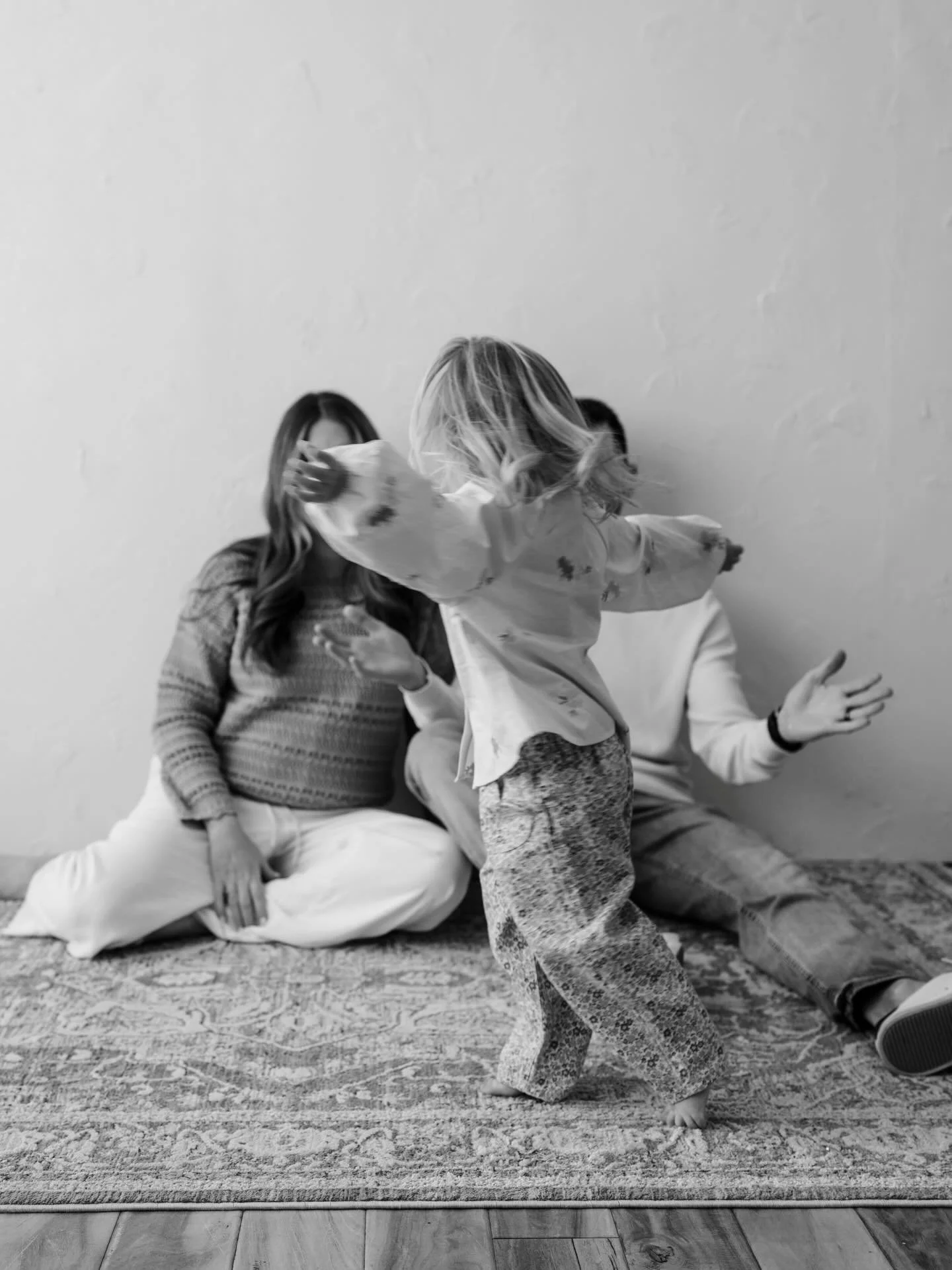 the why. 🖤

👋🏼 I&rsquo;m a 33 year old mom who is the living in the chaos of raising small children while simultaneously building my business &mdash; which is helping other families buy and sell their homes in the Milford / Commerce Twp area !

Mi