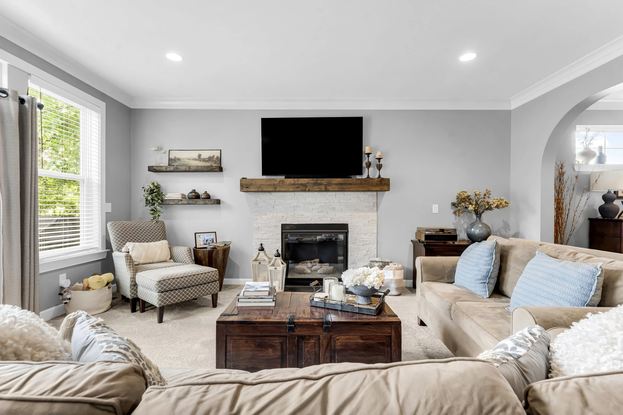 08-312 Stone Wood Ct_7.jpg