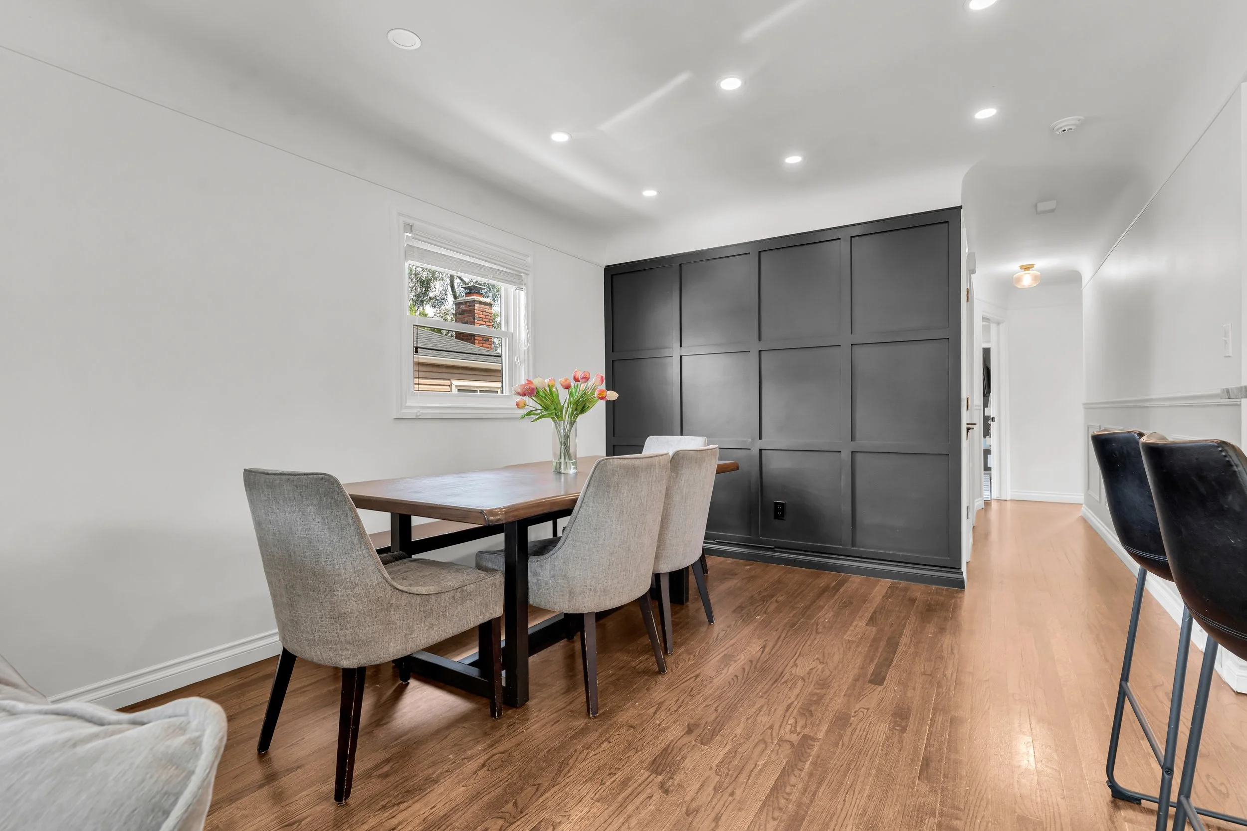 17-1511 S Wilson Ave-17.jpg