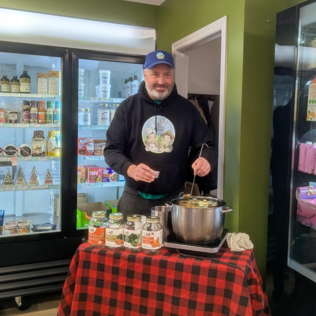 Sampling our wholesome and comforting SOUPS at @thegreenrootkingston in Kingston today until 2pm🤩