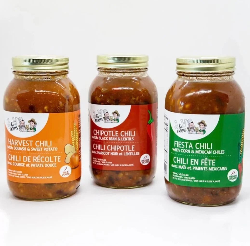 Looking for a hearty, comforting meal? Try our chilis! Packed with plant-based protein and fiber, this line will keep your belly happy and warm you up!😋