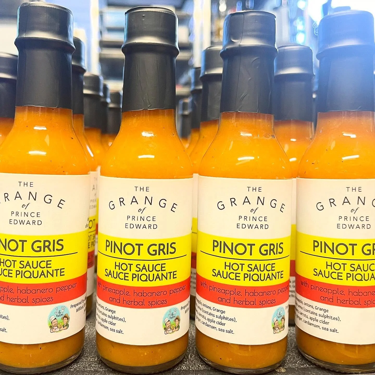 We&rsquo;re happy to partner with @grangewinery this season producing a hot sauce using their Pinot Gris wine, habanero peppers grown at our farm, pineapple and notes of herbal spices like cardamom, ginger 🔥 Available exclusively at Grange&rsquo;s t