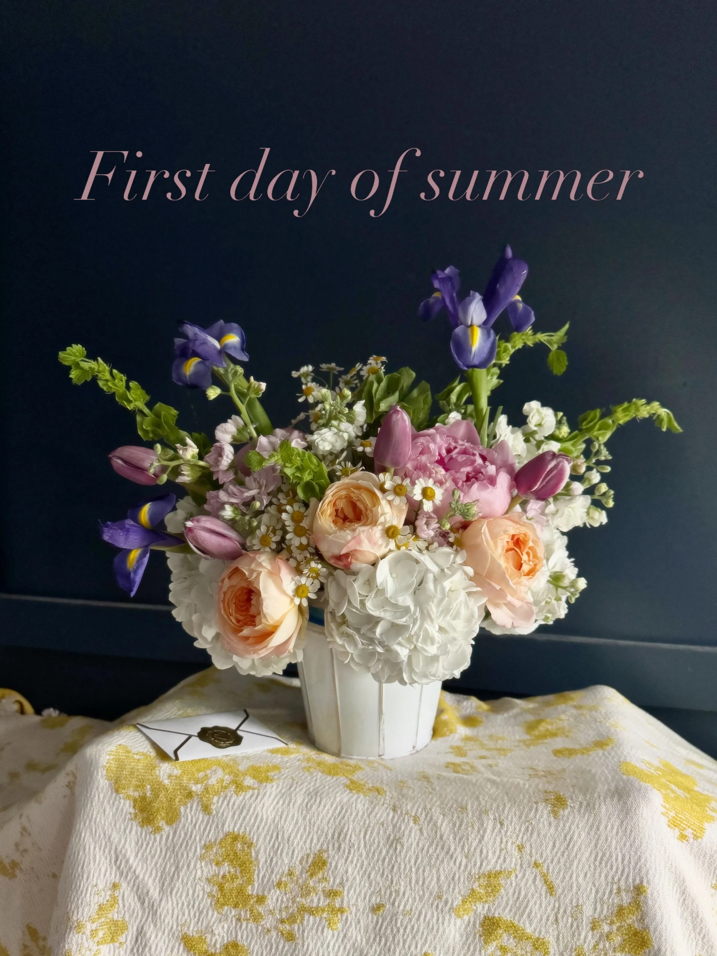 ✅same/ next day delivery ✅concierge delivery service ✅local owned ✅100%TLC fresh blooms ✅women owned 
#shoplocal #bostonflorist #brooklinemaflorist #brightonmaflorist 
#sweetfloweromine