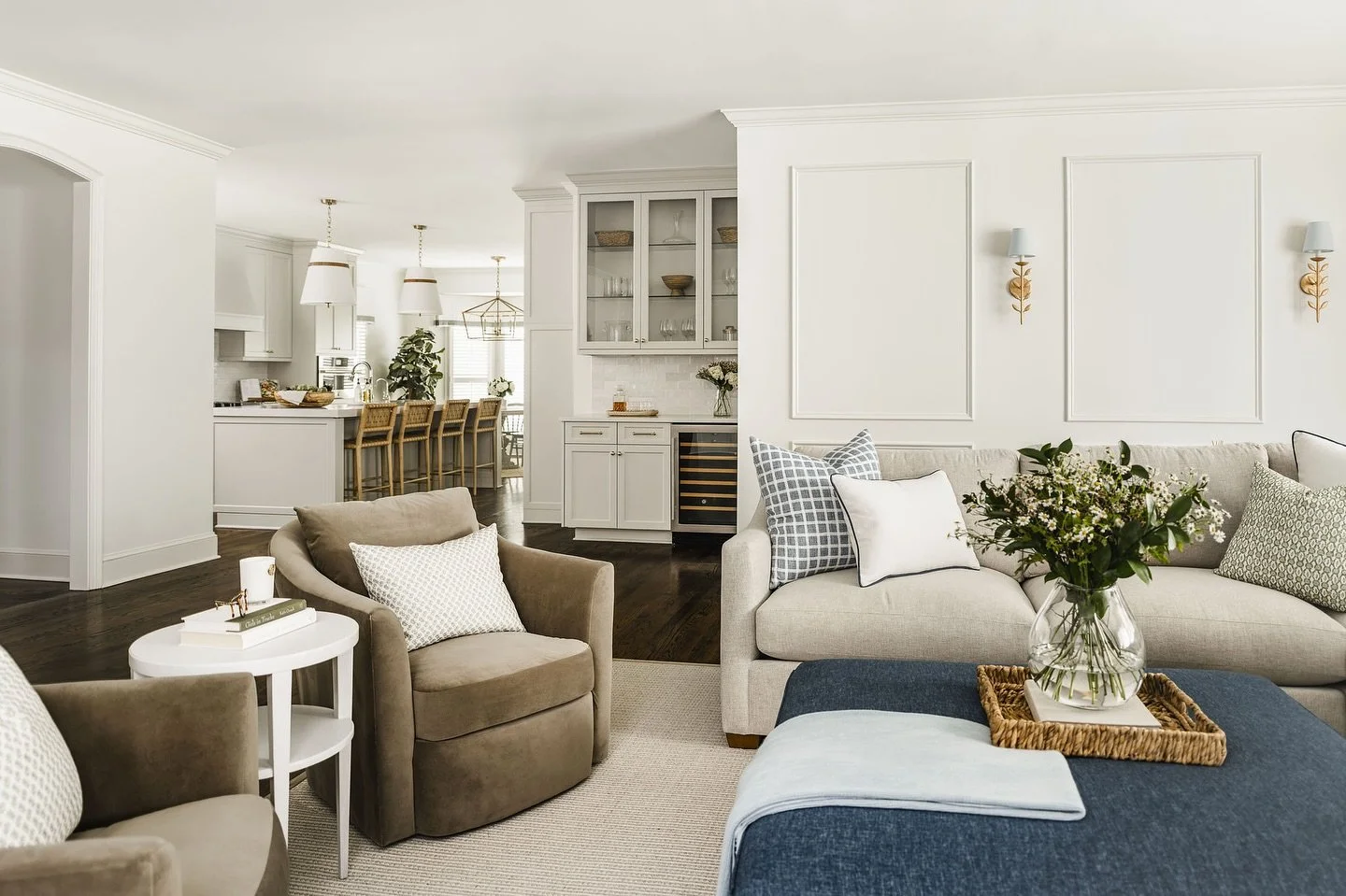 We&rsquo;re thrilled to share that our #MadeInMontibello project has been featured on @houzz! ✨

This project was so much fun to design! In partnership with @pfahlarchitects we were able to open up the wall between the kitchen and living space, expan