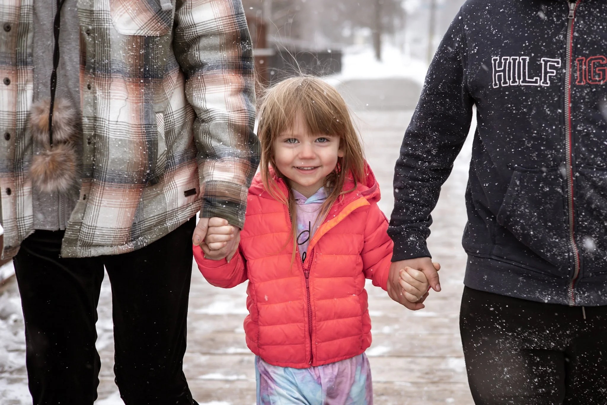 Elgin Pond Winter Family Photos in Uxbridge Ontario