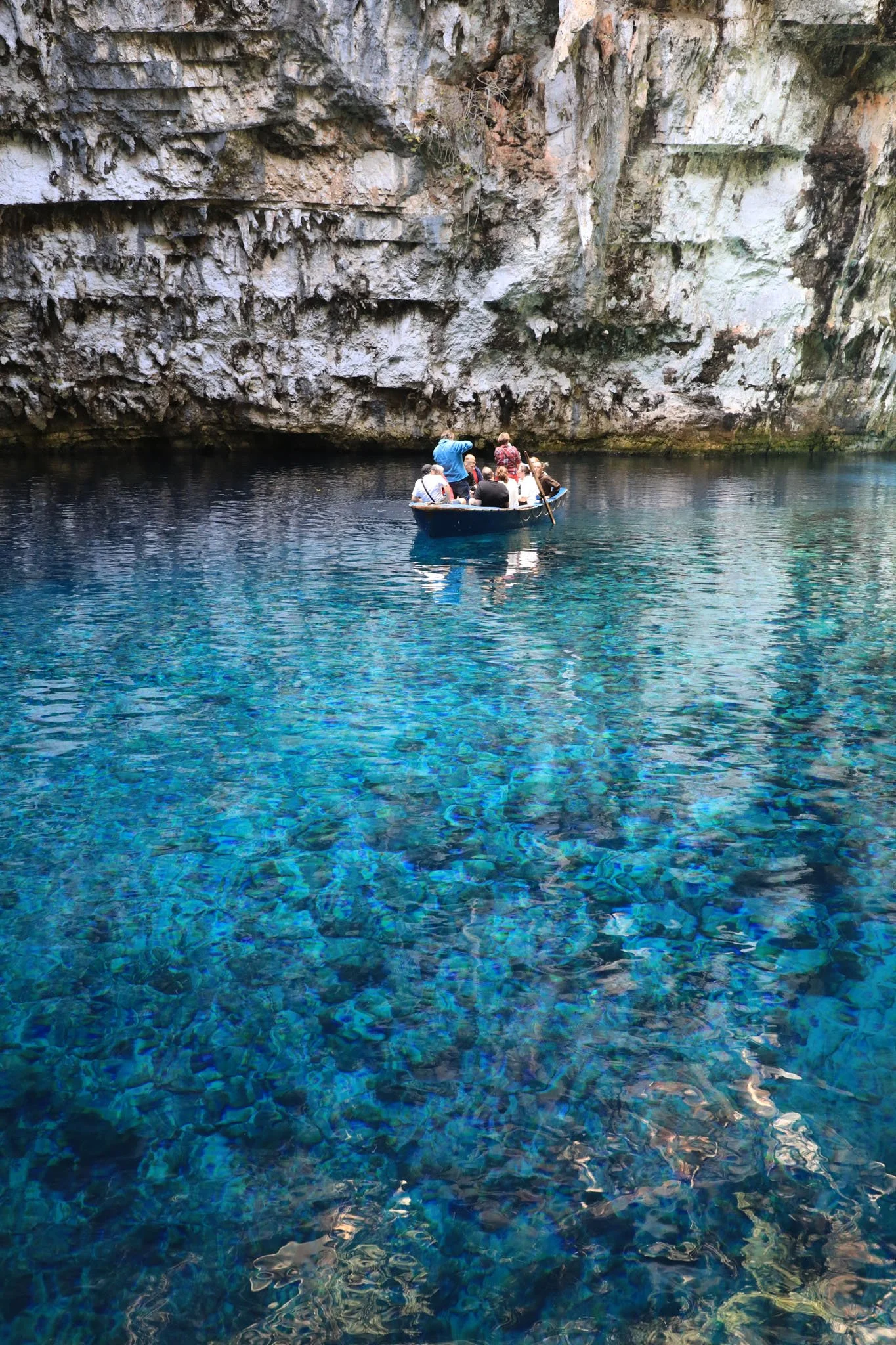 Melissani Cave 34.jpg