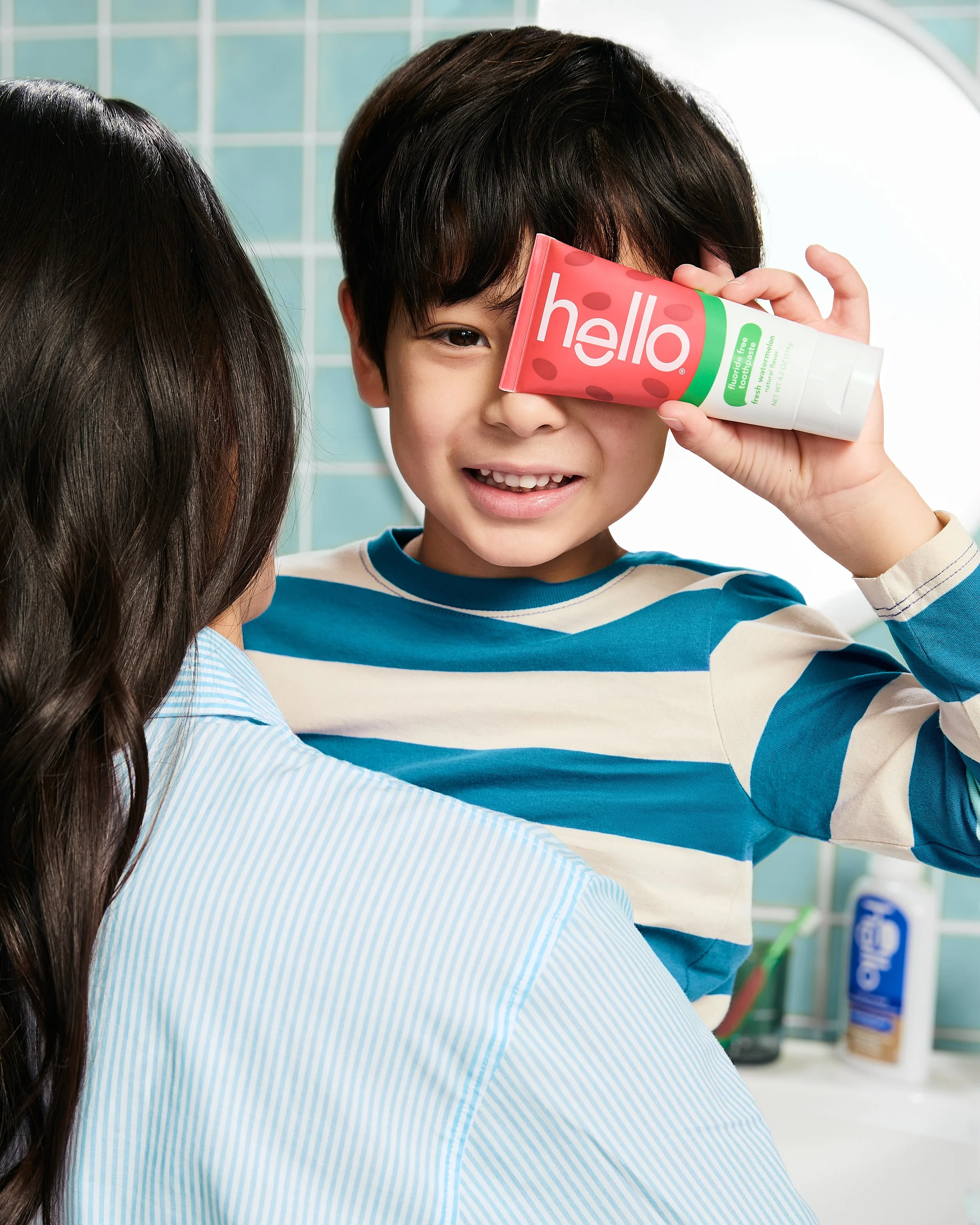 Jurada x Hello_Shot_01_BathroomSet_Model_0047.jpg