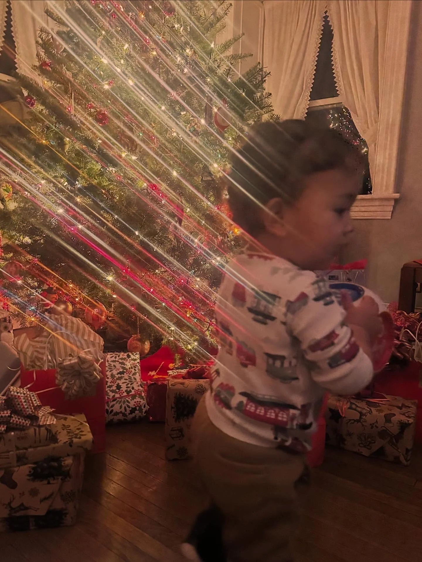 Life lately.
Family, food, good times&mdash; and celebrating Jesus, the heart of Christmas. 🤍

From our family to yours &mdash; Merry Christmas.
Rachelle, Tim, Kendrick &amp; Silas