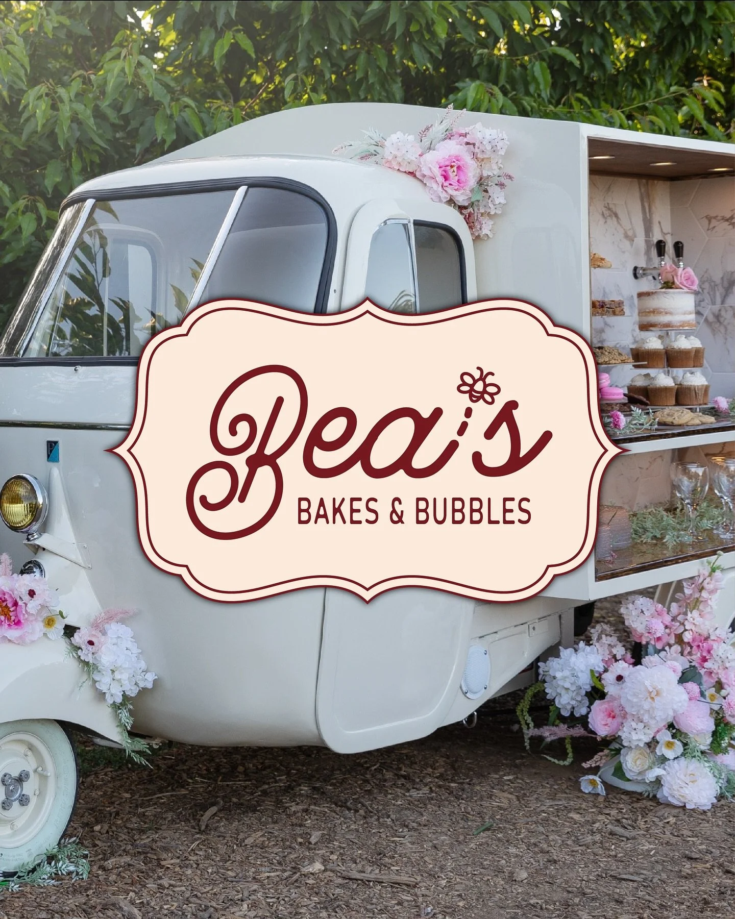 Somehow I never shared part 2 of the Stacy&rsquo;s Cakes bakery branding I did a few months back.  The second part is Stacy&rsquo;s sister brand, Bea&rsquo;s Bakes and Bubbles.  A vintage Piaggio Ape that she rents out for events either with or witho