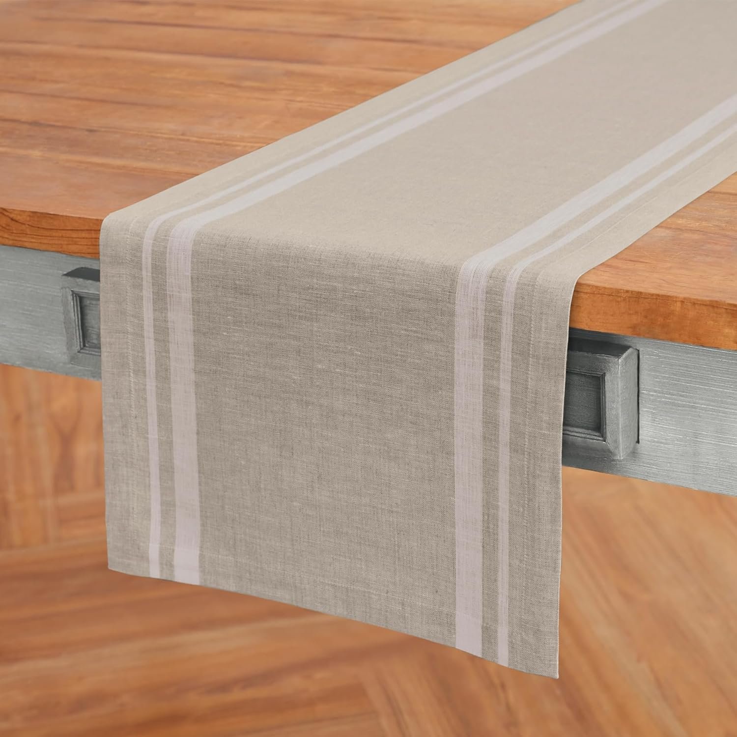 neutral-linen-table-runner.jpg