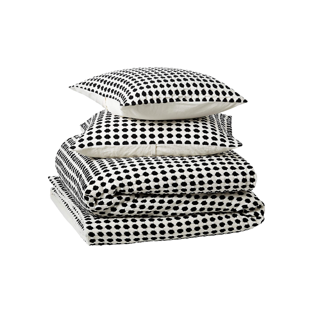 ESTELA-BLACK-AND-WHITE-ORGANIC-COTTON-DUVET-COVER-cb2.png