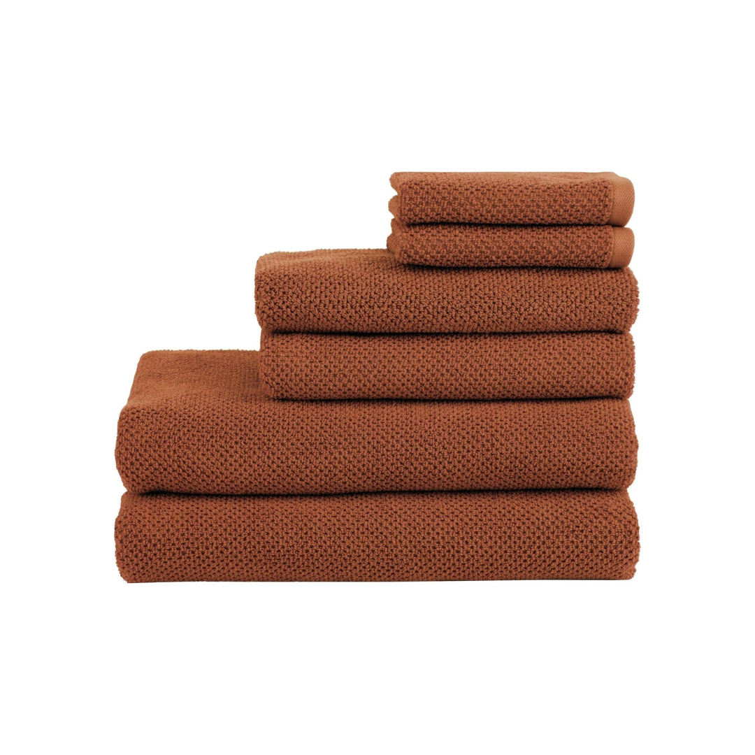 rust-orange-plush-bathroom-towel-set-amazon.png