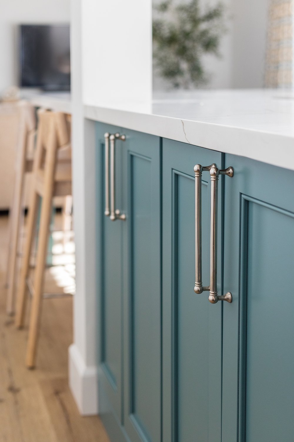 blue-kitchen-cabinets-blythe-interiors-san-diego-interior-design.jpg