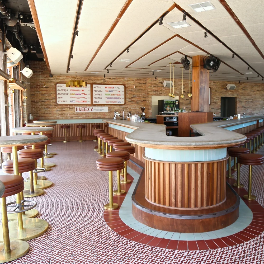 Bar photo 2