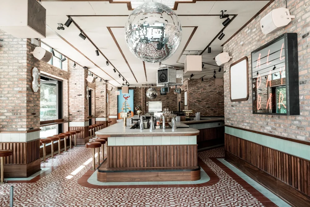 Bar photo 2